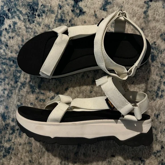 NWOT Teva Jadito Universal Platform Sandals - Picture 6 of 10